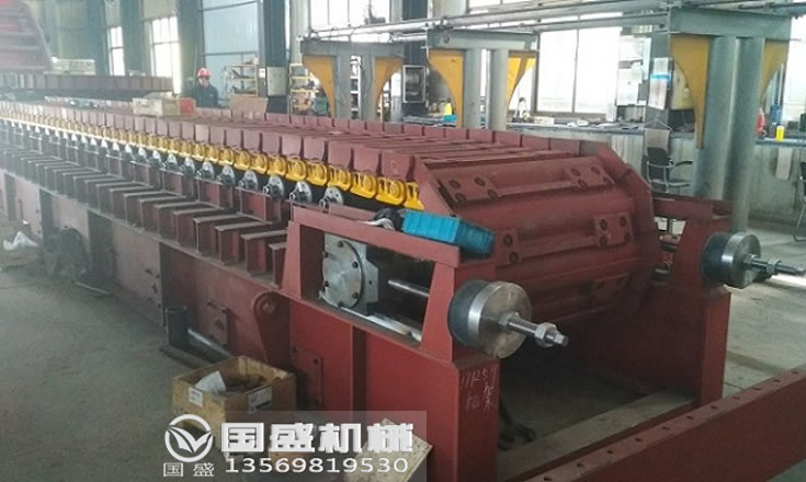 重型鱗板輸送機 重型鱗板輸送機